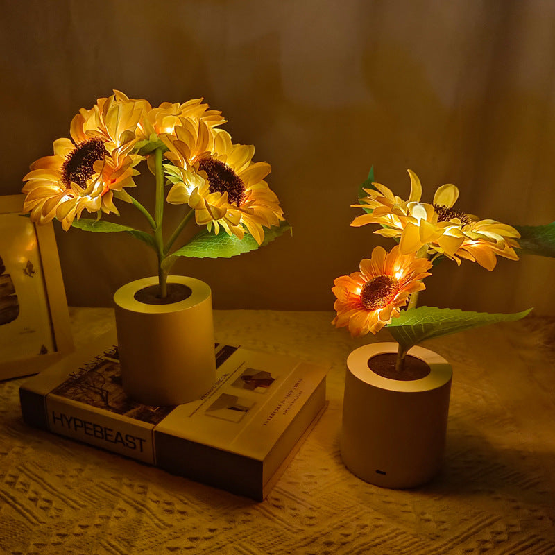 SunGleam Rechargeable Sunflower LED Lamp
